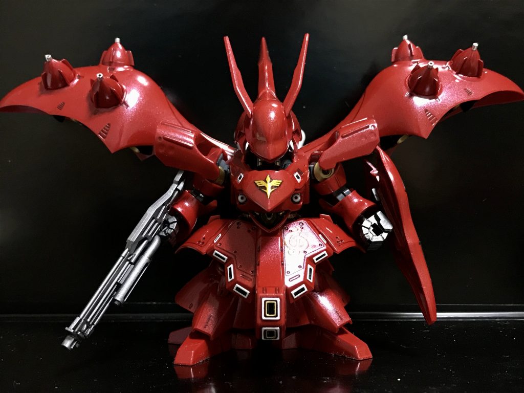 幅は20cmくらいあります。ファンネルは全部外せます。