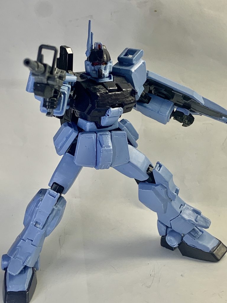 マシンガンが凄く似合うからビームライフルは持たせませんw