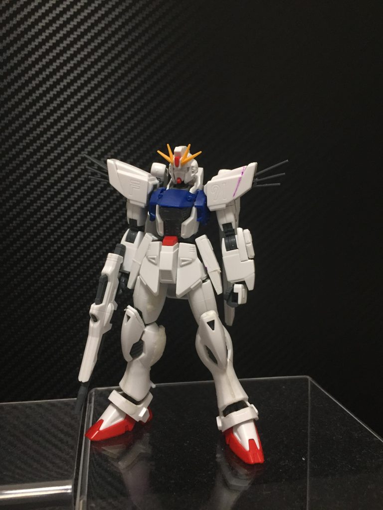 プラ板やパテでアウトラインの修正