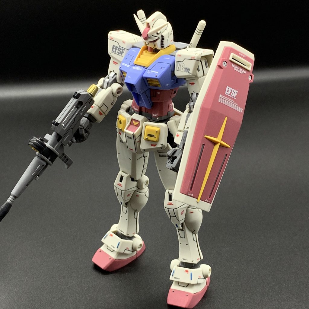 素材的なものなのかモールドが追加しやすかったです。