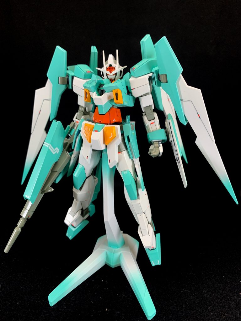 台座も軽く塗装