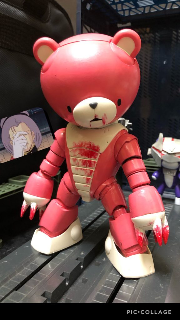 シロッコ「何だコレは......!!コレでは、ヨメノークマサーンではないか!」oyz「あ、上手いこと言いますね。」シロッコ「こんなクマが何の役に立つと言うのだ!!すっとぼけた顔をしおって!」oyz「あ、あんまり刺激しないほうがイイと思いますよ?」シロッコ「もういい!私ひとりで充分だ!」oyz「あ、貴方ならやれますよ。」シロッコ「ううむ、思わず感情的になってしまうとは...!生の感情を出すようでは、私もまだまだだな。......うむ....私は冷静だ....。フフフ…ジ・O、発進するぞ!」oyz「ご武運を!」シロッコ「さて... エゥーゴ共、どう出る?む....この感覚...ハマーンも出ているか。」