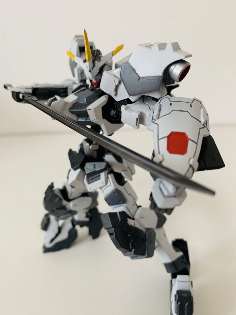 武装 太刀こちらもバルバトスのものです。加工はしてません。シンプルで格好よろしいです^ - ^