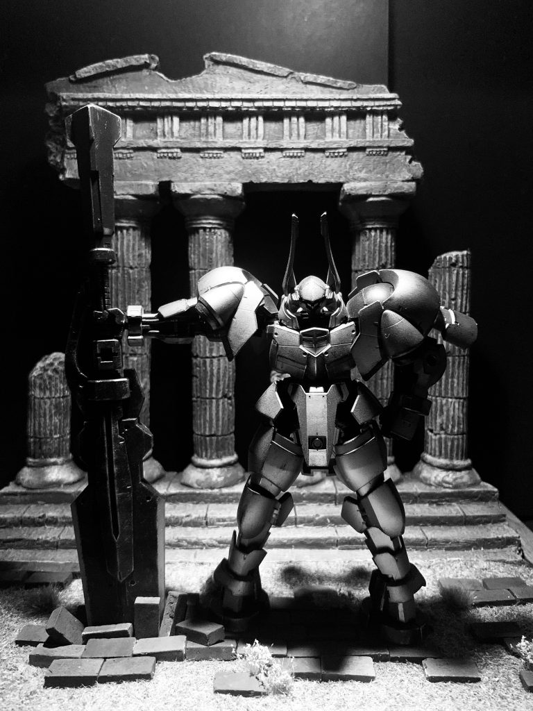 iPhoneで編集
モノクロにしてもなかなかどうして
ゲームの中ボスにいそうな感じ^_^