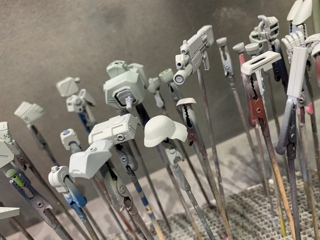 ガイアノーツさんのサーフェイサーを使用