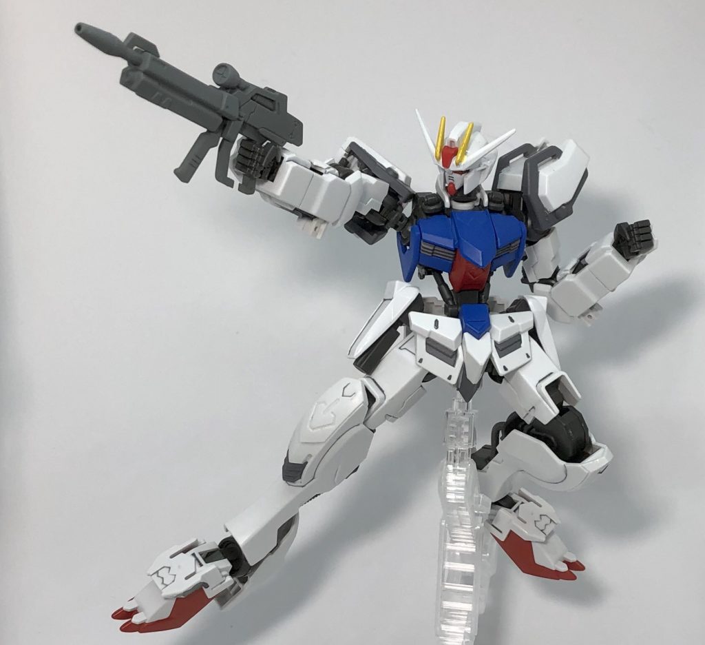 種ポーズ!!…我ながら下手くそっ!!笑なんだろう、この溢れ出るダサい感じはw脚かっ!脚のポージングなのかっ!!