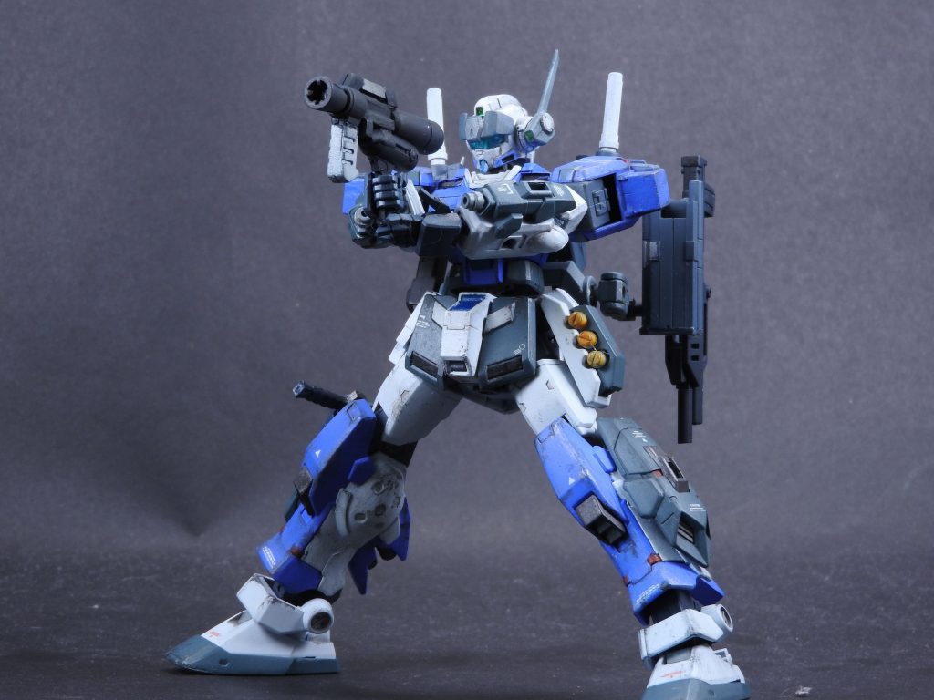 追加武装『ビームスプレーガンⅢ』
取り回しの良いビーム拳銃。左脚部にマウントし携行が可能。