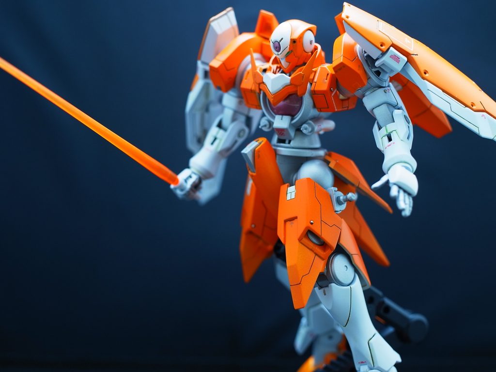 シールドは、もちろん肩にも取り付けられます。