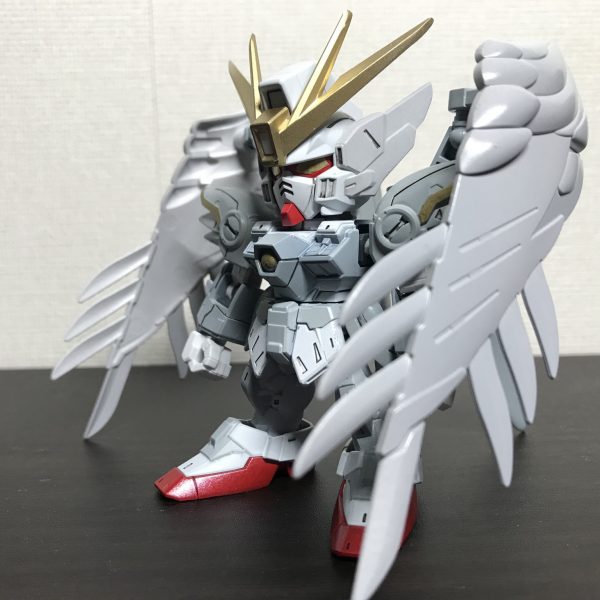 ウイングガンダム　スノーホワイト