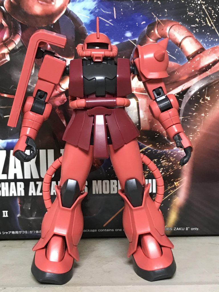 シャア専用ザクⅡの素組み制作工程 正直 ザクは あまり作らないので 素組みは 手こずりました。