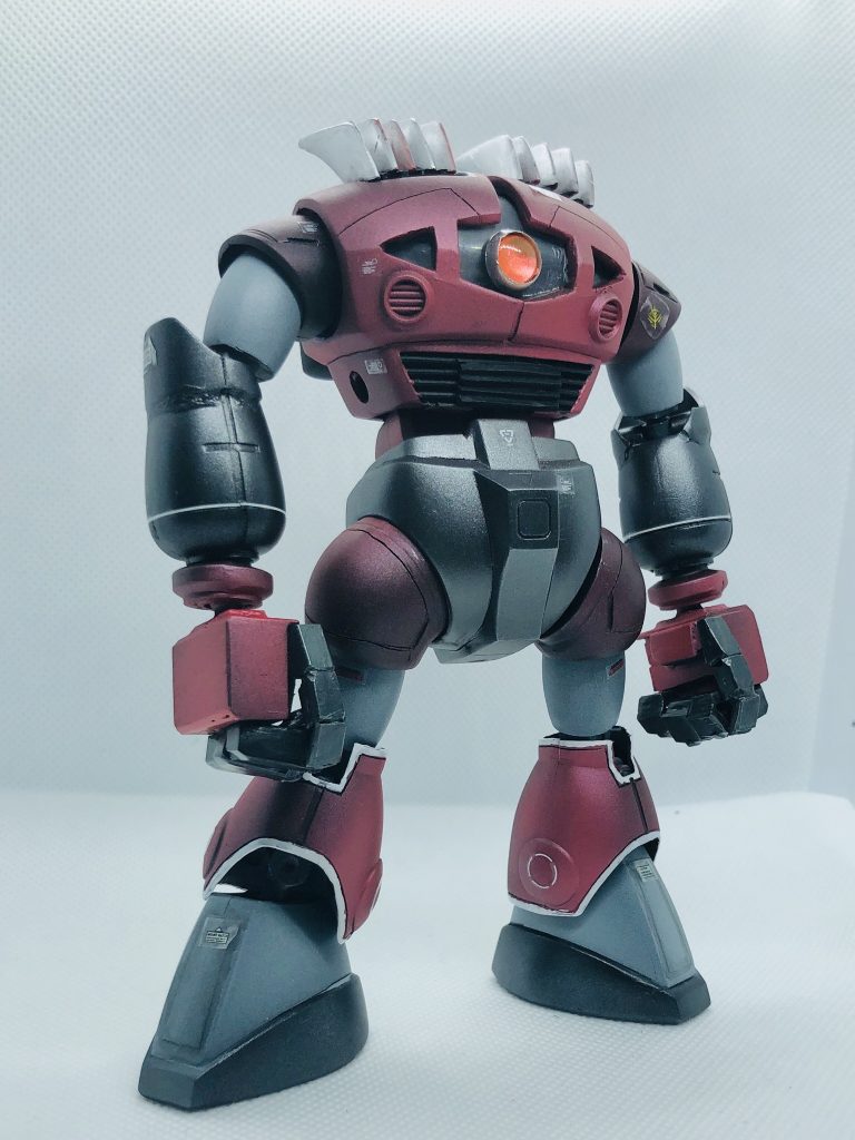 パンツの色はインスタのフォロワーさんのアドバイスより、メタリックブラックにしました。旧キットだと白なので悩みました。