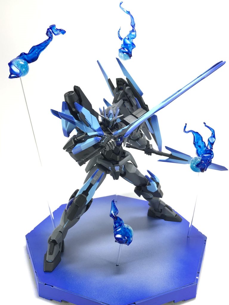 トランザム時、GN粒子が集まってエネルギー球が出現する。