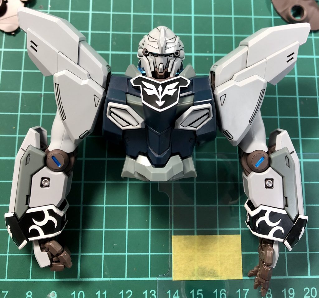 エングレービングは筆塗り。まだまだ練習が必要ですね(^^;