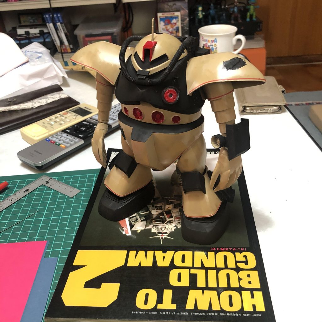 今回はTwitterでの「あげるぜ旧キット花火」に参加してのビルドを砂漠の駐屯地仕様で作りました☆たまたま買ってたバンザイマークのキットは案の定プラスチックがパリパリwでも初めて作るゴッグはとても新鮮でした☆
+