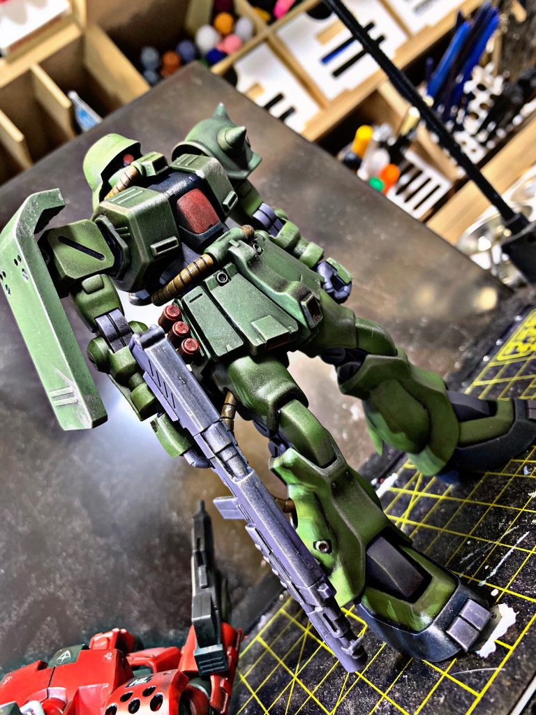 このアングルが一番好き　モノアイスリットの幅が簡単に調整できるようになっております