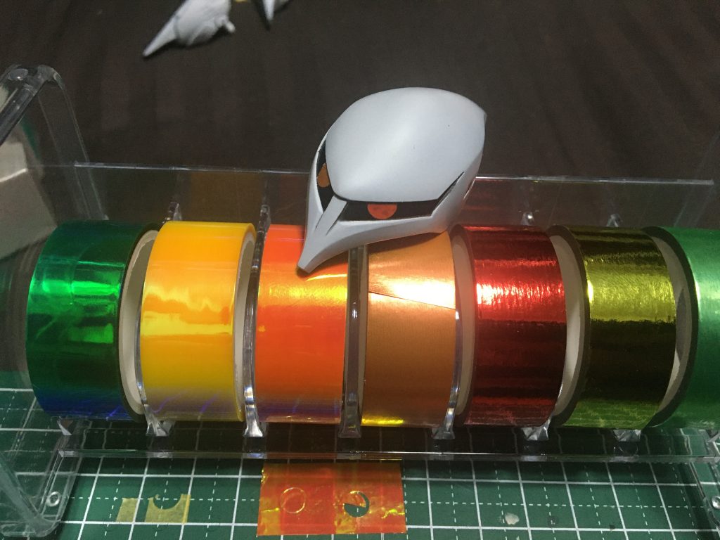 偏光メタルテープでカメラアイ