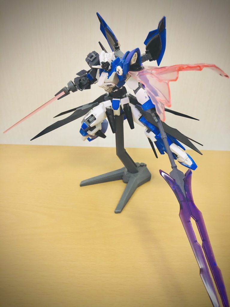 Cファンネルは色合いを合わせるために黒くしましたが、よく考えてみると宙域で黒いファンネルって全く見えなくて無難に強いんじゃないですかね。高機動で近接戦仕掛けながら闇討ちファンネルしてほしい。