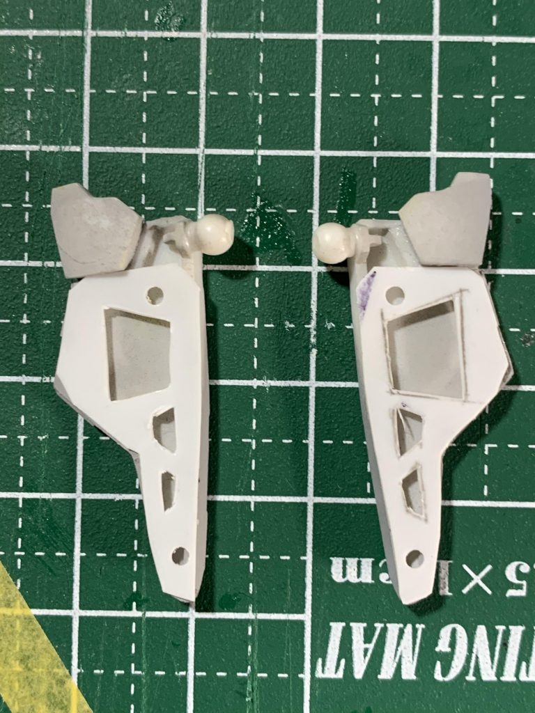 フロントスカートの裏には初めてトラス加工をしてみました!!