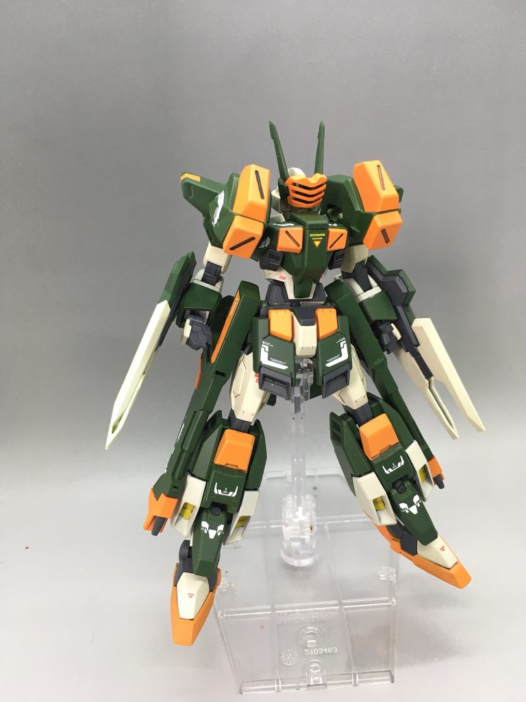 基本のフルアーマー形態。