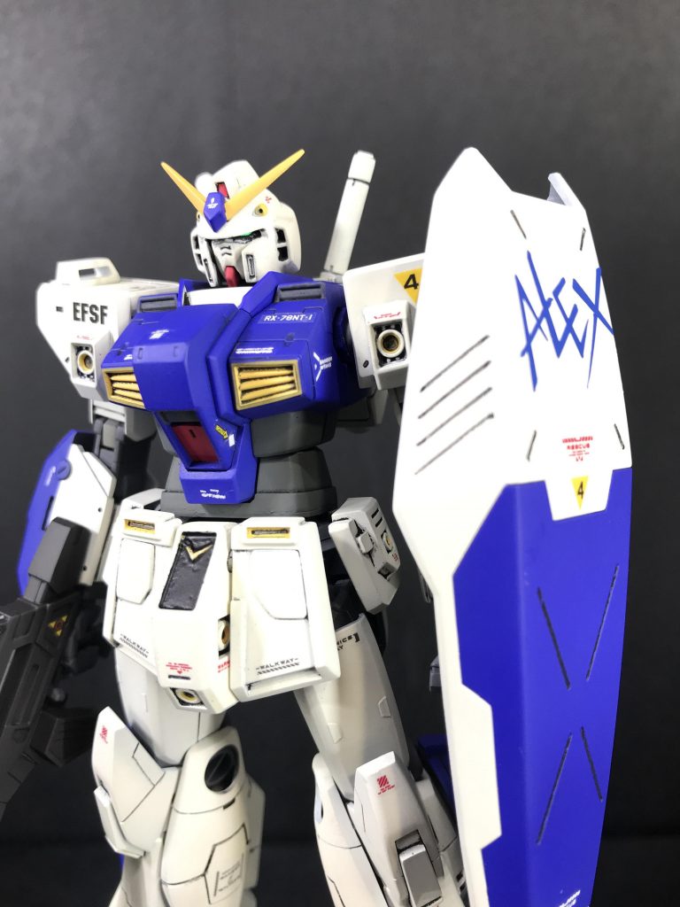 いろいろと設定と違いますがこんな感じです。
    +