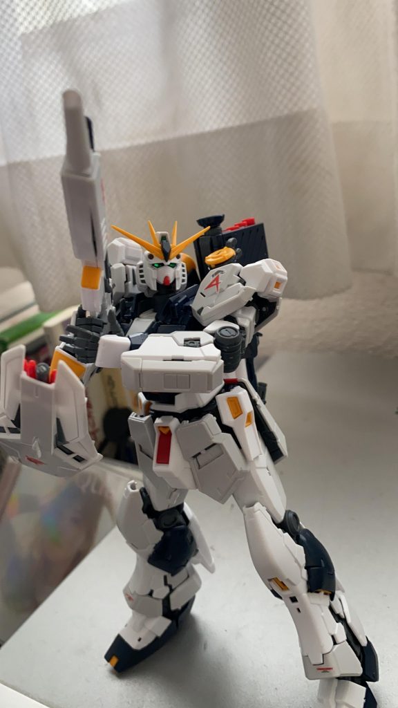 RG νガンダム–2枚目/制作者：めがたん