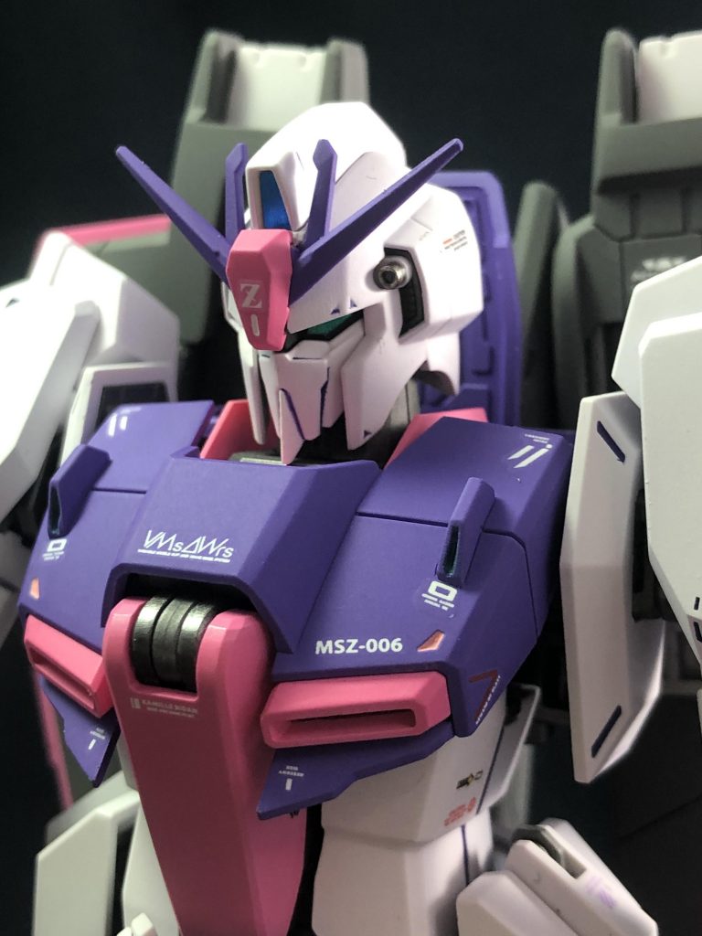 ゼータのこのアングル好きだわ〜！