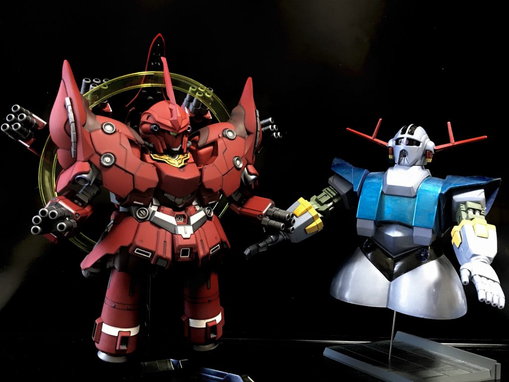 最後にジオング大先輩（旧キット）と。ブースター抜きで同じくらいですねー(^^)