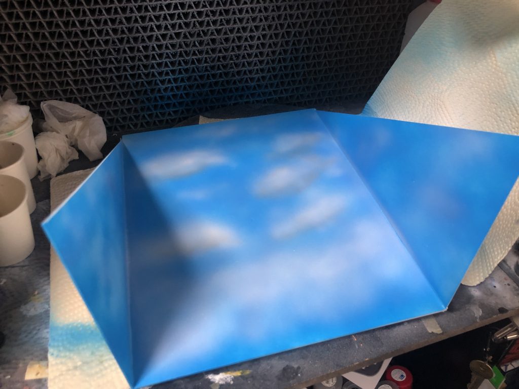 制作工程でも紹介してますが青空。
以前よりも色増やしてリアリティを求めたつもりです。