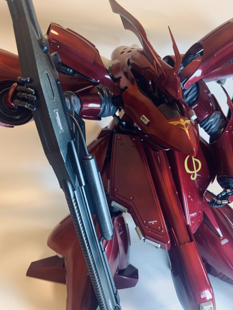 しかしすごいボリューム！ライフルだけでMGくらいの大きさ！