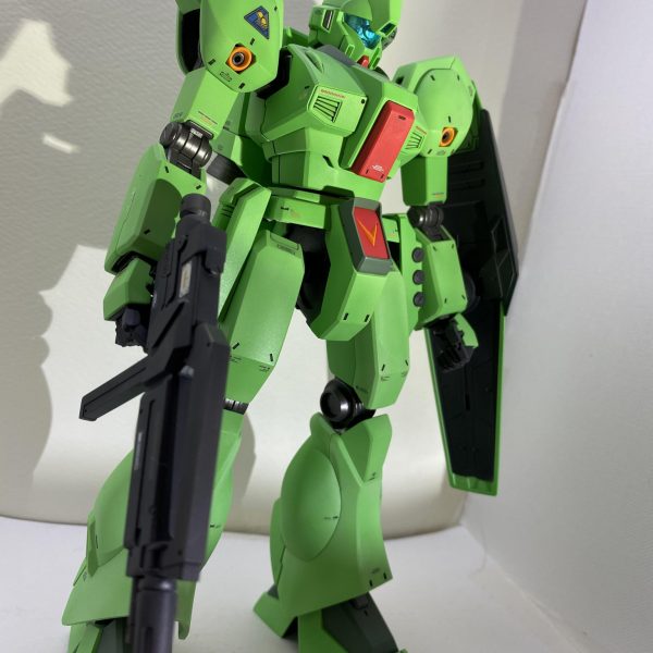 RGM-89 ジェガン