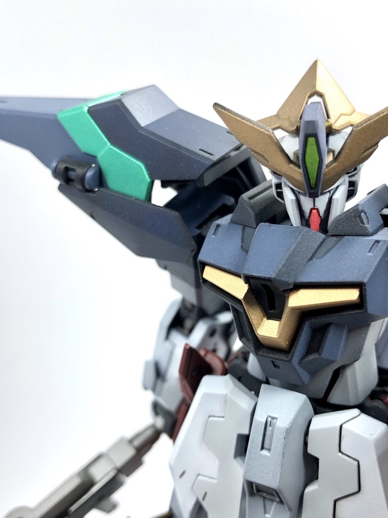 HGBD ガンダムイージスナイト