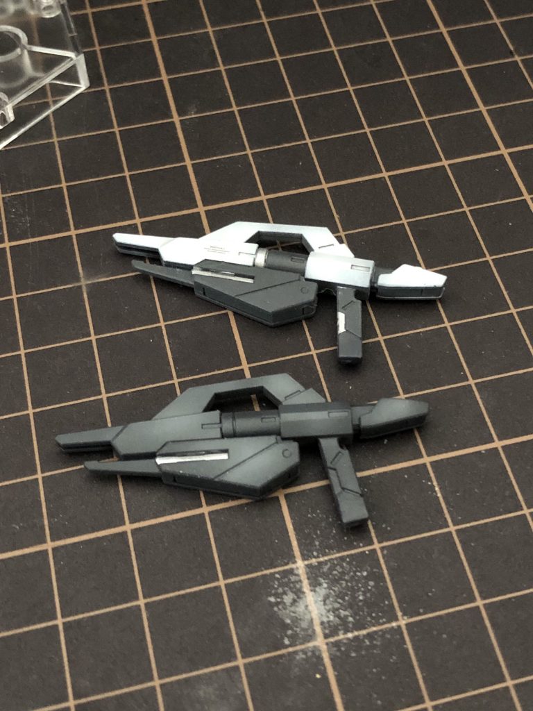 塗り分けが必要だったのはビームライフルくらい。