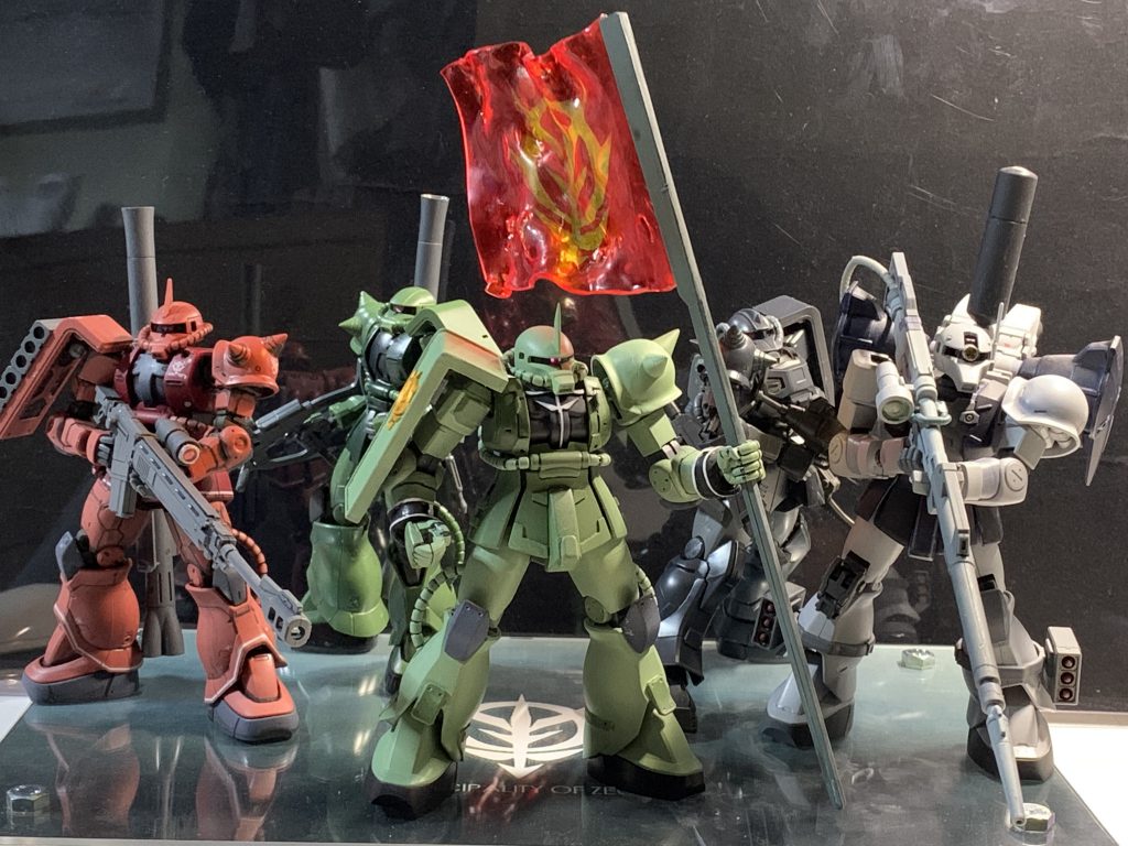 最後に、うちのザク達とパシャリ