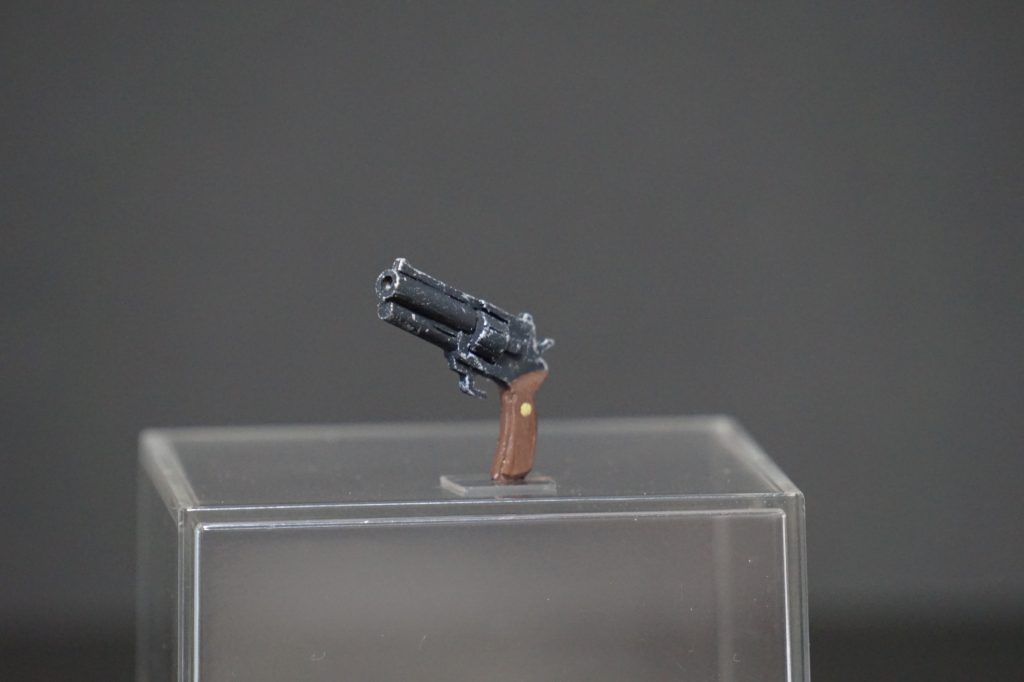 モデルはコルト・パイソン.357マグナムです。