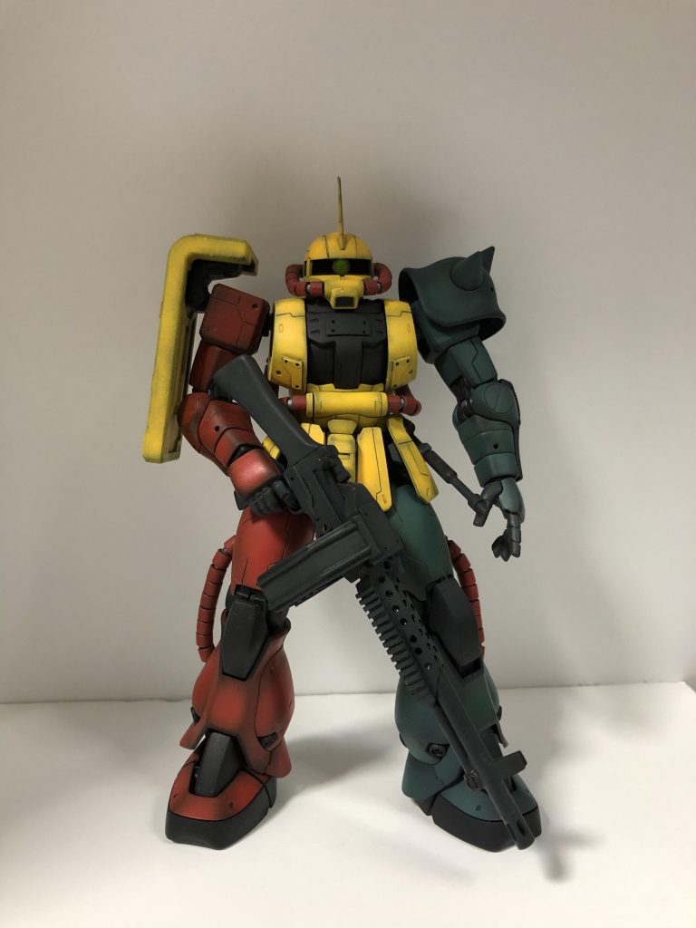 官給品では無いので銃が純正品じゃないのがこだわり