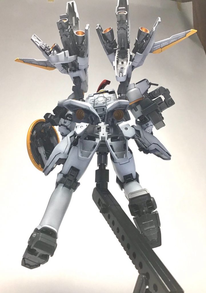 バーニアはシタデルのゴールドで塗装してあります。