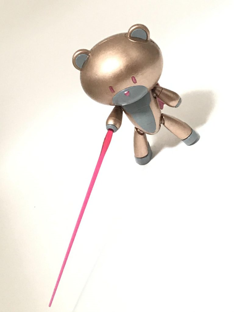 何かのビームサーベルを装着してみました!これ自立してるのがすごいです。改造はしてないので自立するのはバンダイさんのすごいところ!
私もプチッガイ欲しくなりました笑
最後までみてくださり、ありがとうございます!