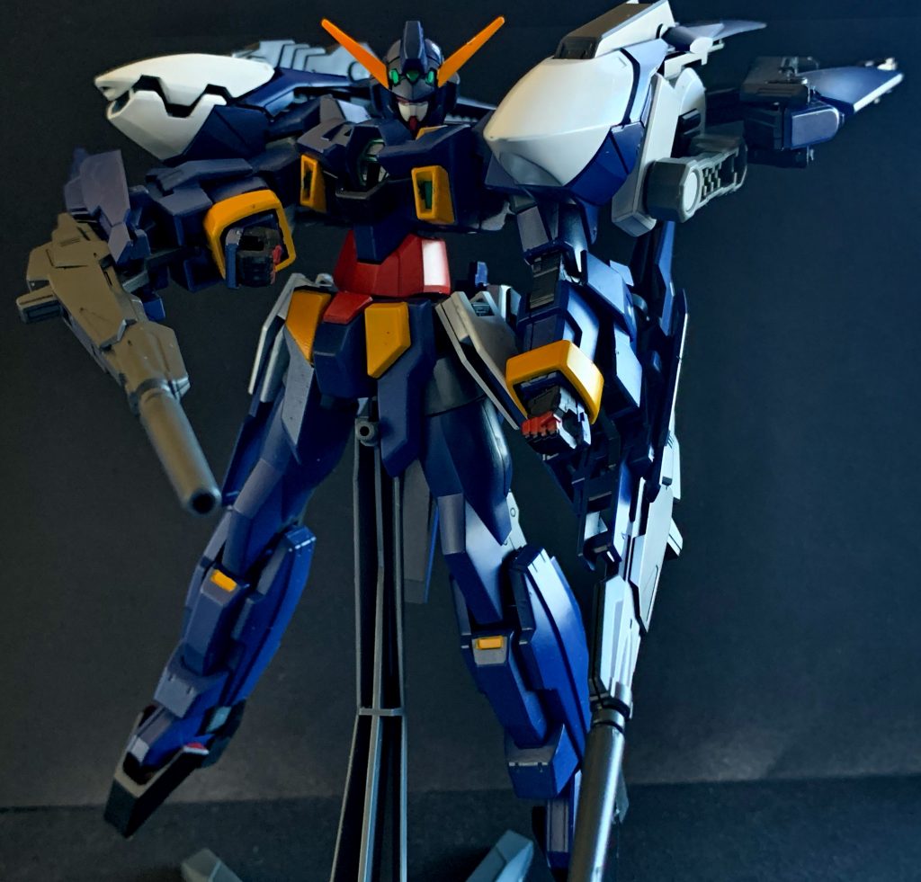 TR5フライルー（ギャプラン）より、両腕にヒームキャノン、両肩にフルドドIIを装備、ロングブレードライフルを元にドッズライフルを強化した。