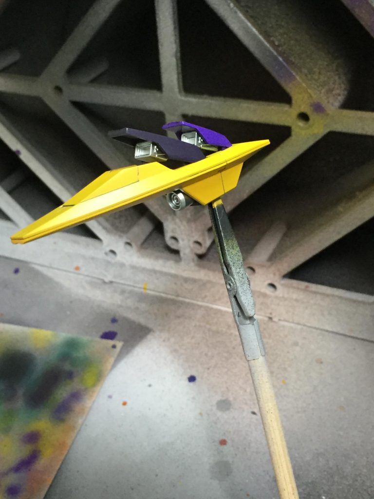 スラスターやバーニアに色がハマると全体が引き締まって見えていいですね。
今回の優勝ポイントはここです。