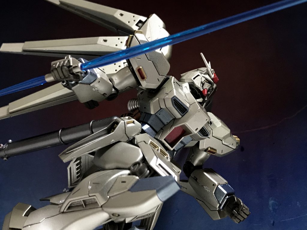 意外にもちゃんとガンダムしていますし、カッコいいと思います(^^)
アムロ、塗らなくても良かったんじゃない?(笑)
    +