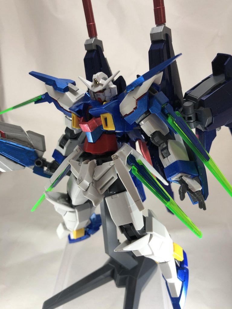 ライトニングバックウェポンそのまま移植ですが、高速起動形態。