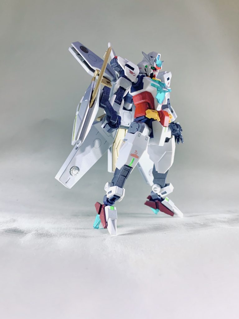 コアガンダムⅡtype.ネプテイト良い感じのパーツがなくやっつけになってしまいましたが、ヒールアップしたかったので透明パーツでヒールアップ。
    +