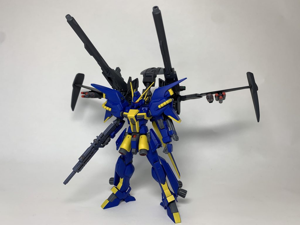 カラーリングは主にコバルトブルー、MSイエロー、MSファントムグレーを使用しています。