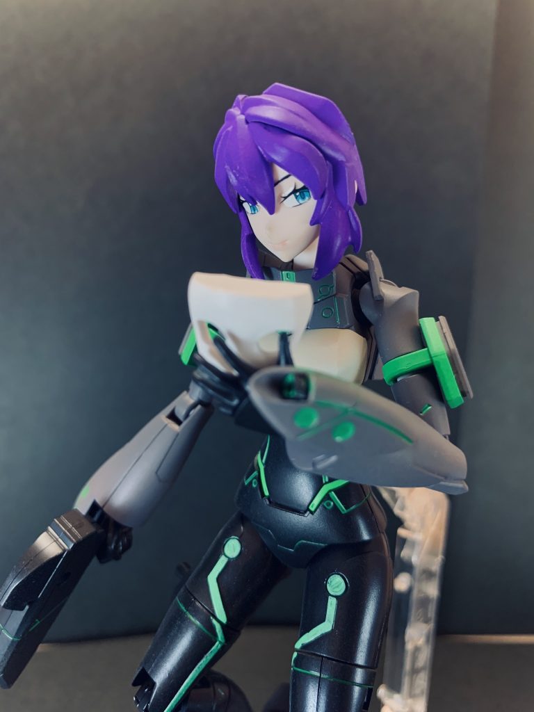 髪型が似てる？とおもったので、攻殻機動隊の草薙素子風にも^_^
    +