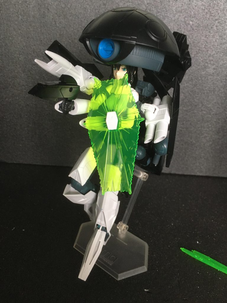 メイとウォドムの武装が同時に使用できるので攻撃の手数はかなり多いです
またウォドム特有の強烈な蹴りがモビルドールの時の感覚で出せるようになっています