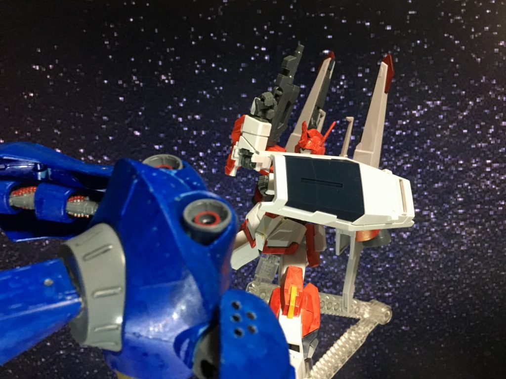 戦闘が長引くと体当たりで道連れを狙ってくるロジックが組まれている。強くないからと放置すると痛い目を見かねない。