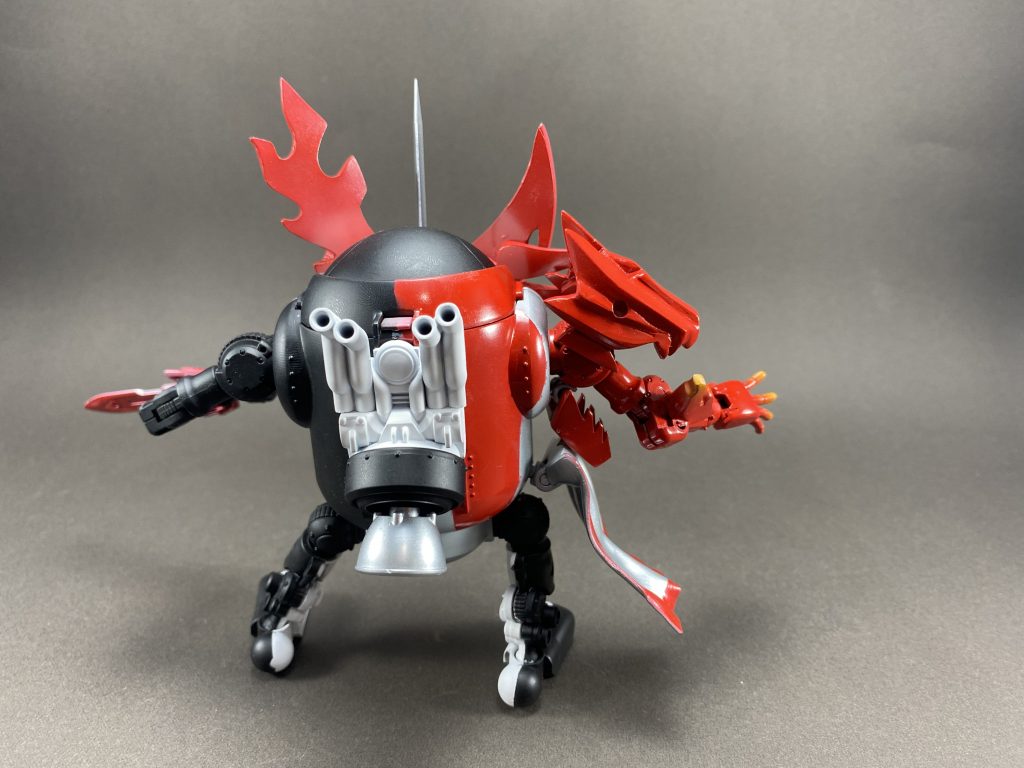 背面です。背中はシンプルに色分けしてるつもりです。