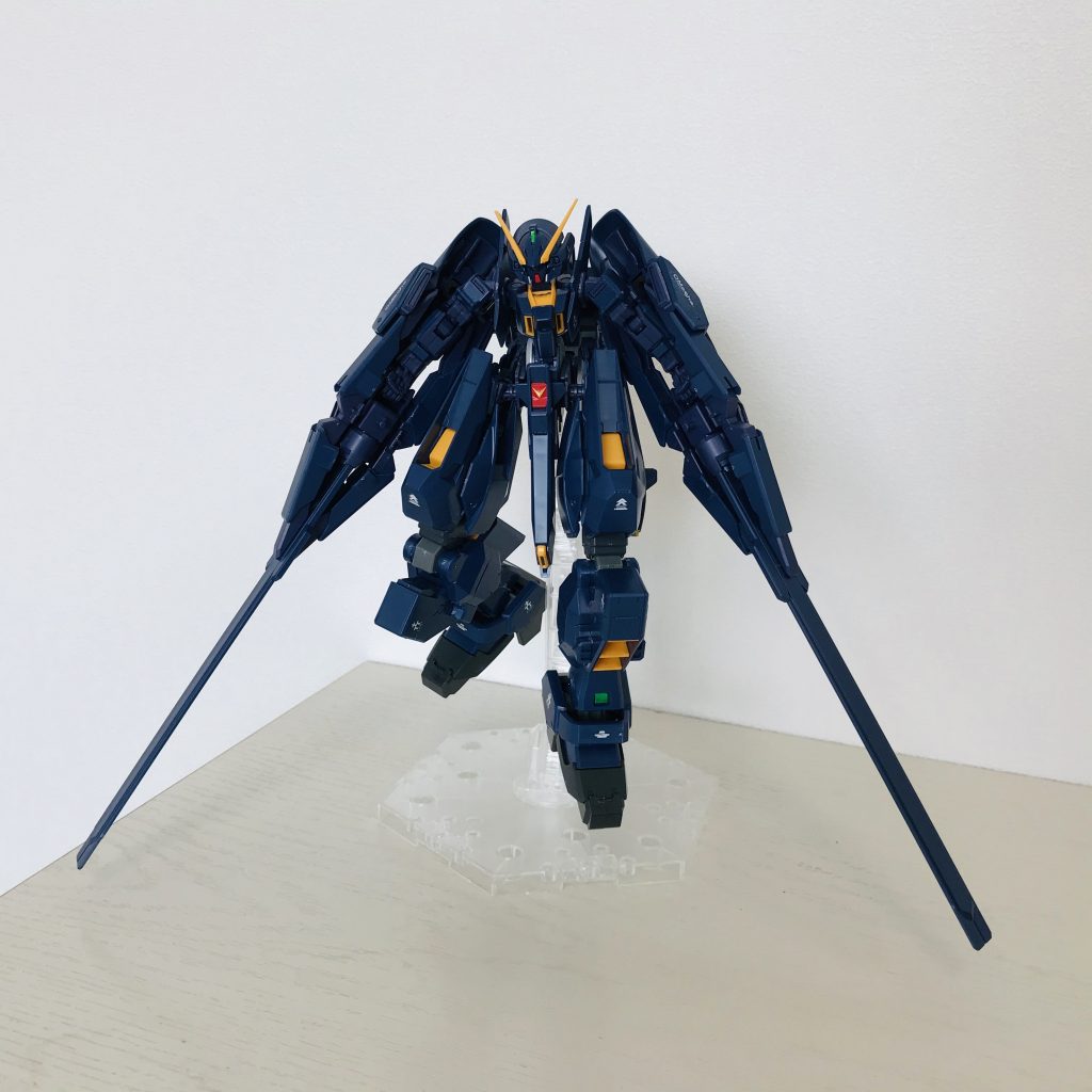 シールドブースターをメインに、納まりがいいように、ちょっと部品をはぶいてマス
    +