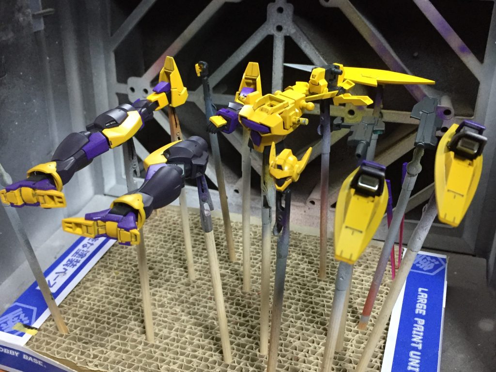 つや消しを拭いて完成。
何気に完成間近の状態が1番好きかもしれません。