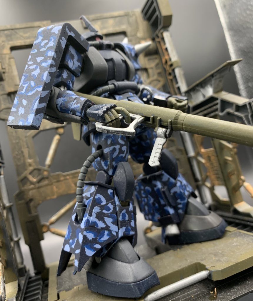 筆ライさん専用高機動型ザクR-2型–3枚目/制作者：超兄貴